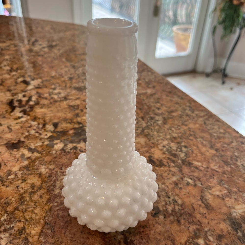 Elegant Milk-glass White Hobnail Vase